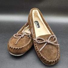 Clarks JMH1908 Moccasin Slipper Brown Womens Size 7 Suede Faux Fur Lined Cozy