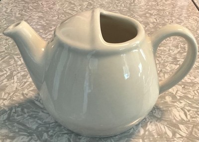 VTG HALL CHINA SINGLE SERVING HALF OPEN LID WHITE LONDON TEAPOT #82 16 OZ. MINT