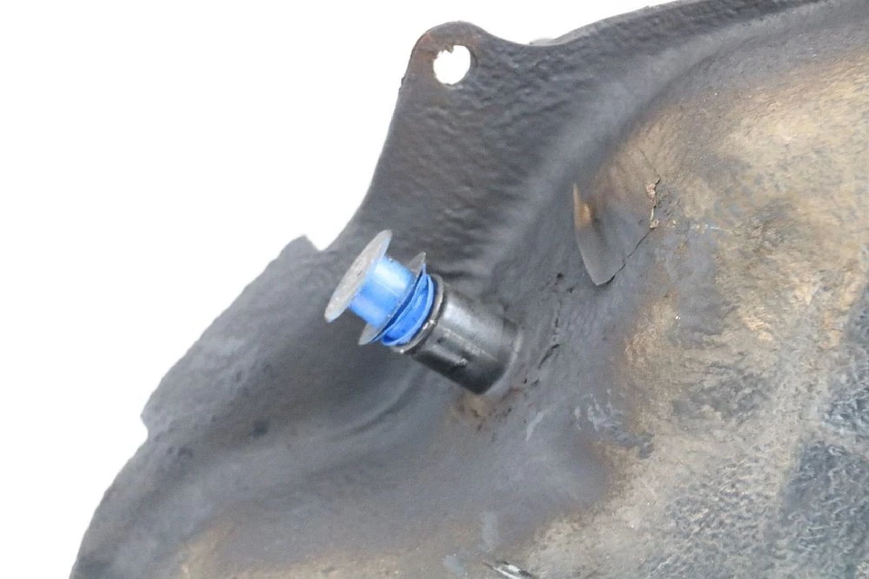 Depósito de combustible Mazda CX 5 KD4542110A 2.0 121 KW 165 CV gasolina 05-2014 Foto 4 de 4