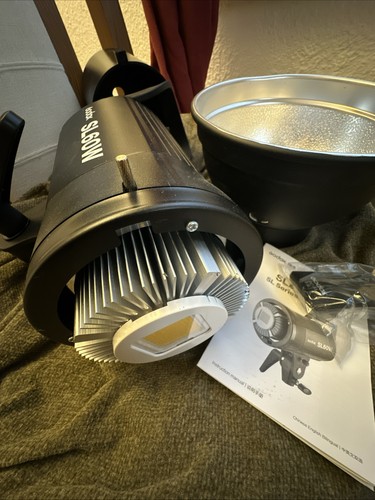 DE Godox SL-60W 60w 5600K LED Licht Fotolampe Bowens LED Video Licht für Studio - Bild 2 von 3