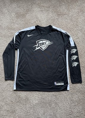 Nike Oklahoma City Thunder Men s Medium Black Pre Game Warm Up Long Sleeve Shirt