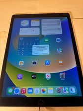 Apple iPad Pro (12.9-inch) A1584 128 GB, Wi-F...