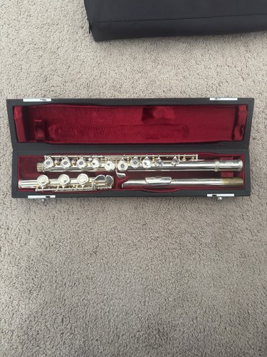 Gemeinhardt 30B Open Hole Flute B Foot Silver Plated w/ Case – Needs Service