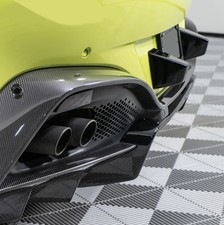 Aston Martin DB 11/ Vantage