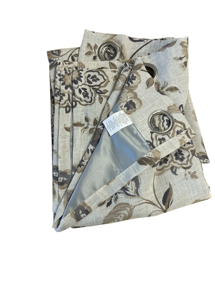 Panel Cortina 50x 95 Foto 2 de 3