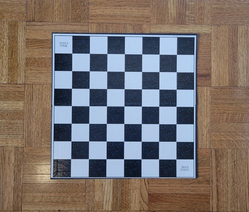 Space Chess Board Game by Big League Games - 100% COMPLETE - Picture 4 of 9
