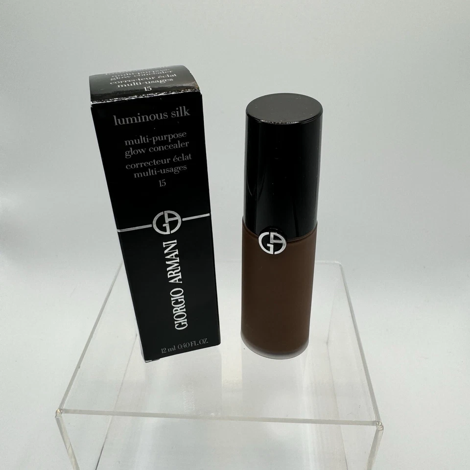NIB Giorgio Armani 15 Luminous Silk Multi-Purpose Glow Concealer 0.40oz 12ml - Image 3 of 4