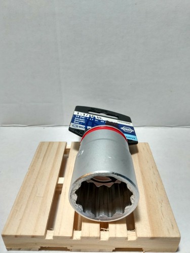 Kobalt Standard (SAE) 3/4-in Drive 12-point 1 1/16-in Socket *NEW* - Picture 4 of 4