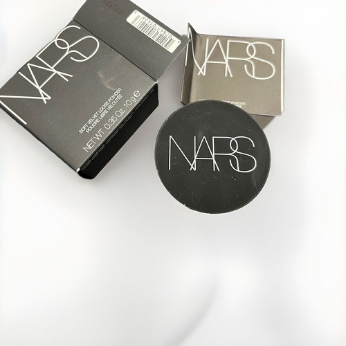 NARS Soft Velvet Loose Powder Shade Heat - Picture 2 of 5