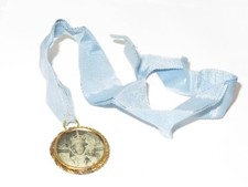 Collar colgante vintage con botón foto religiosa etiqueta Unión [a682]