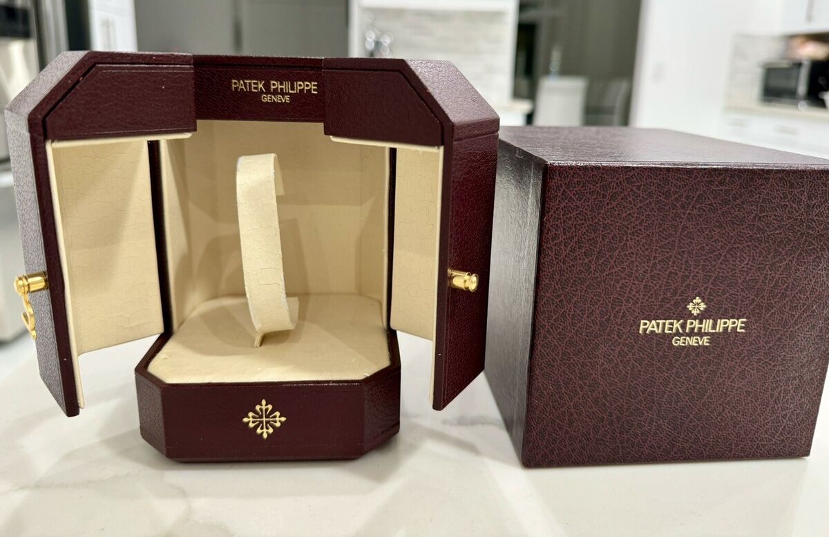 PATEK PHILIPPE コレクションボックス トケマー:PATEK PHILIPPE パテック レザー製 コレクションケース