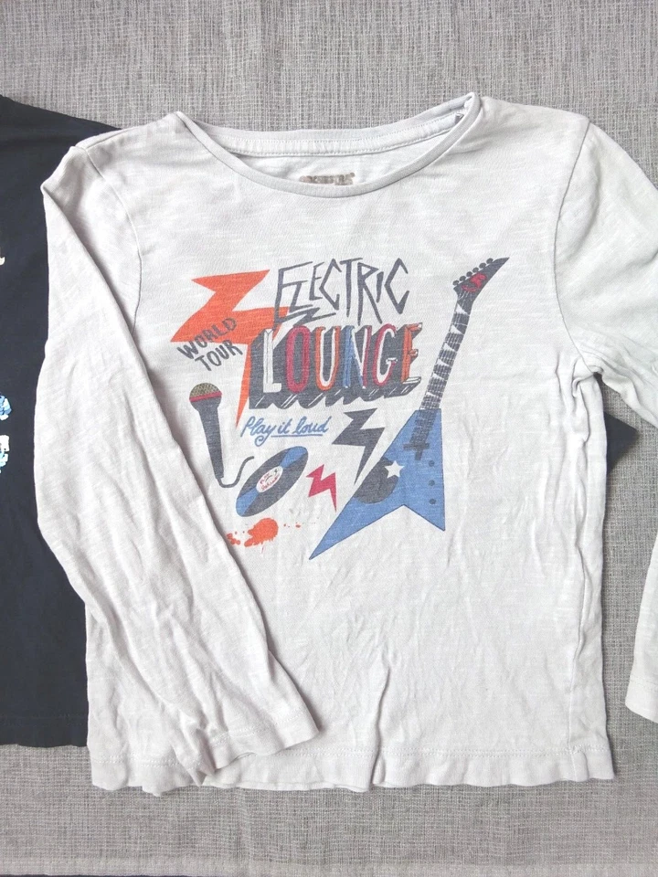 Lote de ropa de niño de 3 camisetas ""nudo so bab.orchestra. "KIABI"" Talla 5... - Imagen 3 de 4