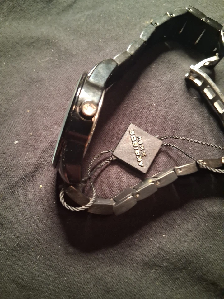 Akribos XXIV Para hombres AK936bk Zafiro Recubierto Cristal Esfera Negra Foto 4 de 4