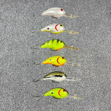 Bandit 300 Series Diving Crankbait 2 3/8oz 8-...
