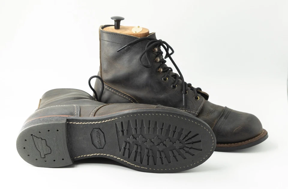 Botas de cuero RED WING® 8086 IRON RANGER carbón áspero y resistente 11 precio de venta sugerido por el fabricante 400 USD EE. UU. Foto 2 de 4