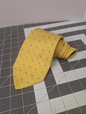 Vintage Brooks Brothers Makers Yellow Silk Geometric Pattern Neck Tie USA Made