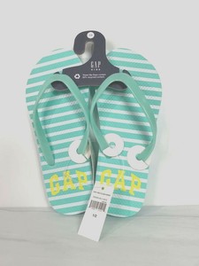 gap girls flip flops