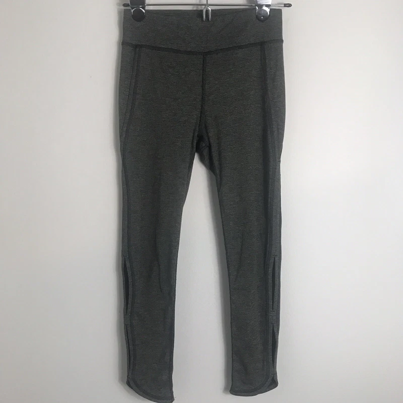 free-people-movement 3/4 infinity cutout leggings