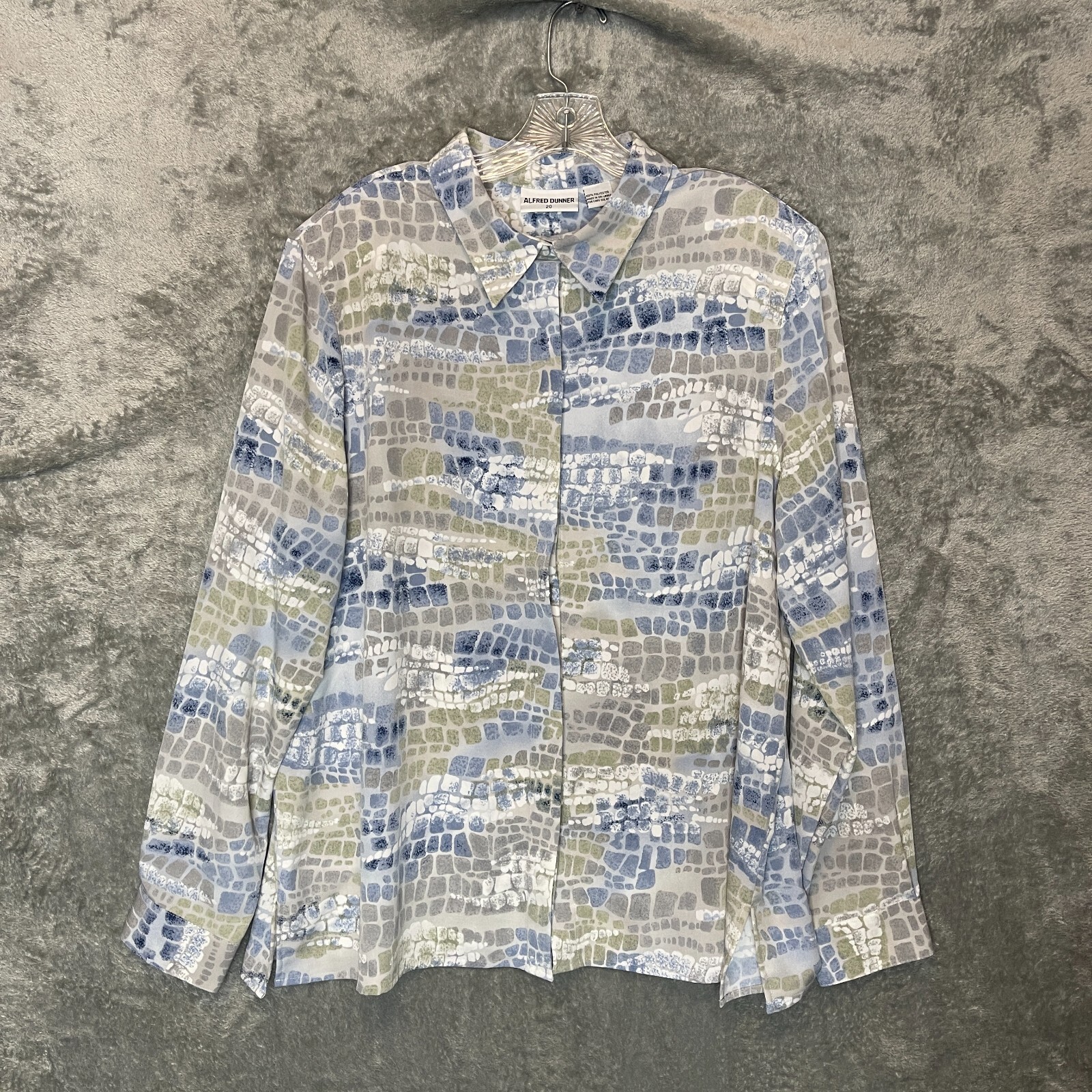 Alfred Dunner Women Animal Print Classic Formal Dressy Button Front Top 20 Plus