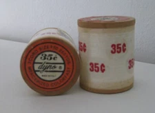 2 VINTAGE WOOD SPOOLS DYNO MERCERIZED COLORFAST WHITE THREAD 250 YARDS BRAND NEW