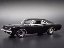 1968 68 DODGE CHARGER R/T BULLITT MOVIE 1:64 SCALE DIORAMA DIECAST MODEL CAR