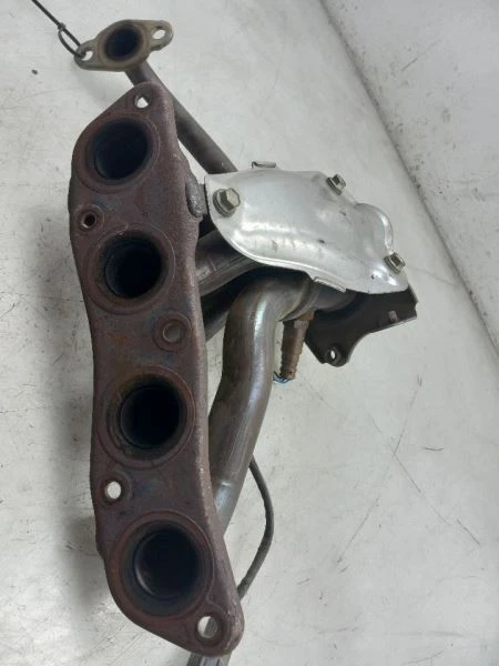 10 11 12 13 14 15 16 17 18 TOYOTA PRIUS V COLECTOR DE ESCAPE 17141-37150 Foto 4 de 4