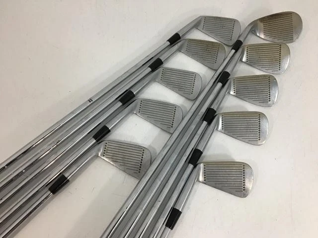 MacGregor VIP Curtis Strange Limited Iron Set 10pcs 2-S DG S400 Flex S - Image 4 of 4