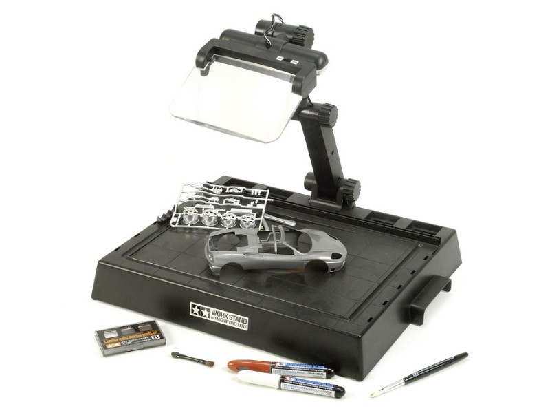 TAMIYA 74064 Etabli de modélisme station de travail bois