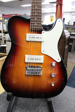 2021 Fender Squier Cabronita Baritone Guitar ( READ DESCRIPTION) Took a Fall L@@