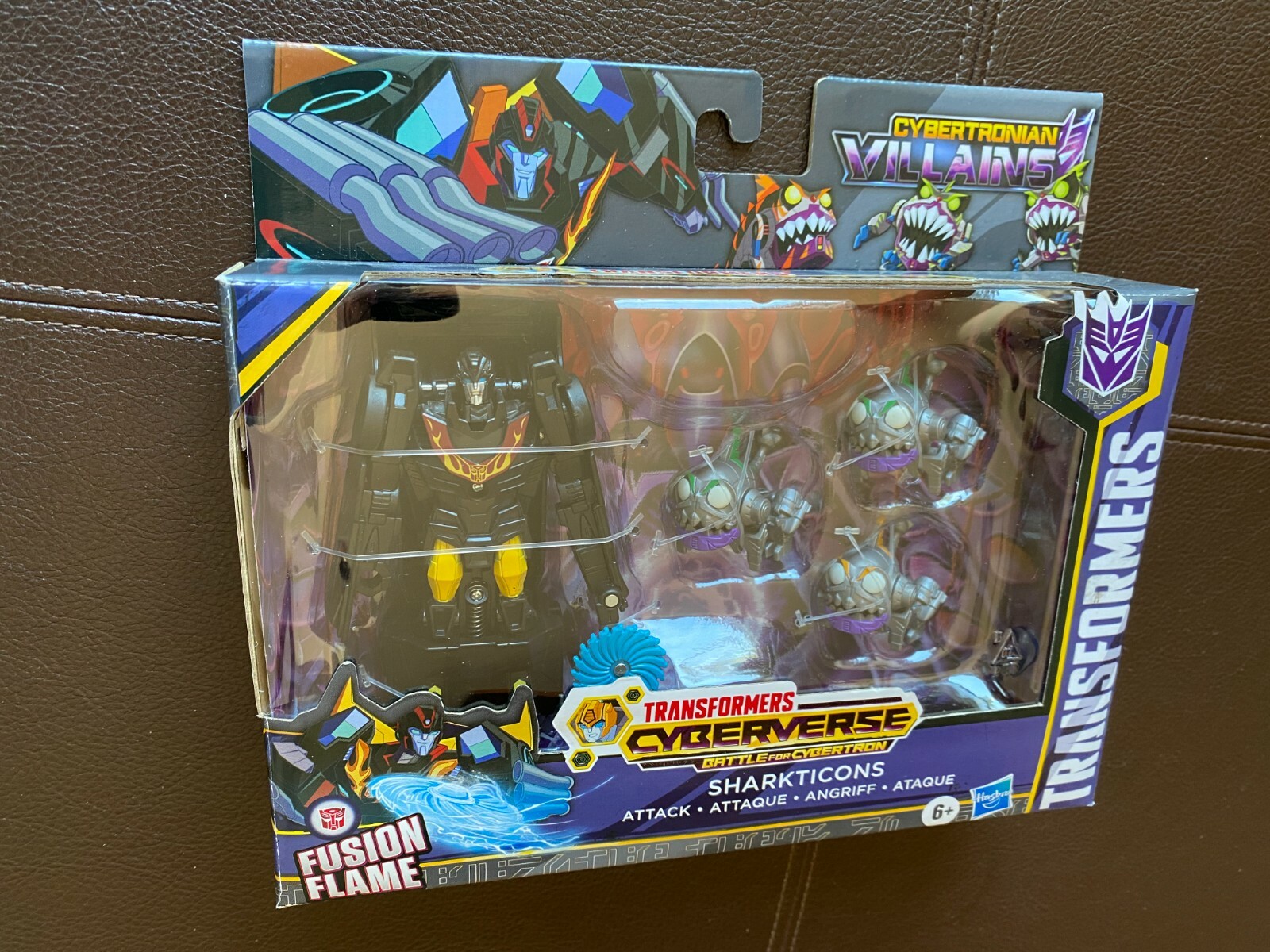 Transformers Cyberverse Sharkticons Attack Cybertronian Villains Fusion