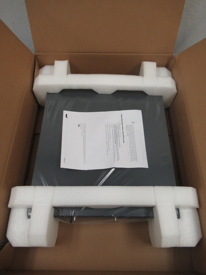 Nuevo controlador LAN inalámbrico Cisco serie 5500 AIR-CT5508-K9 V02 (nueva caja abierta) Foto 2 de 4