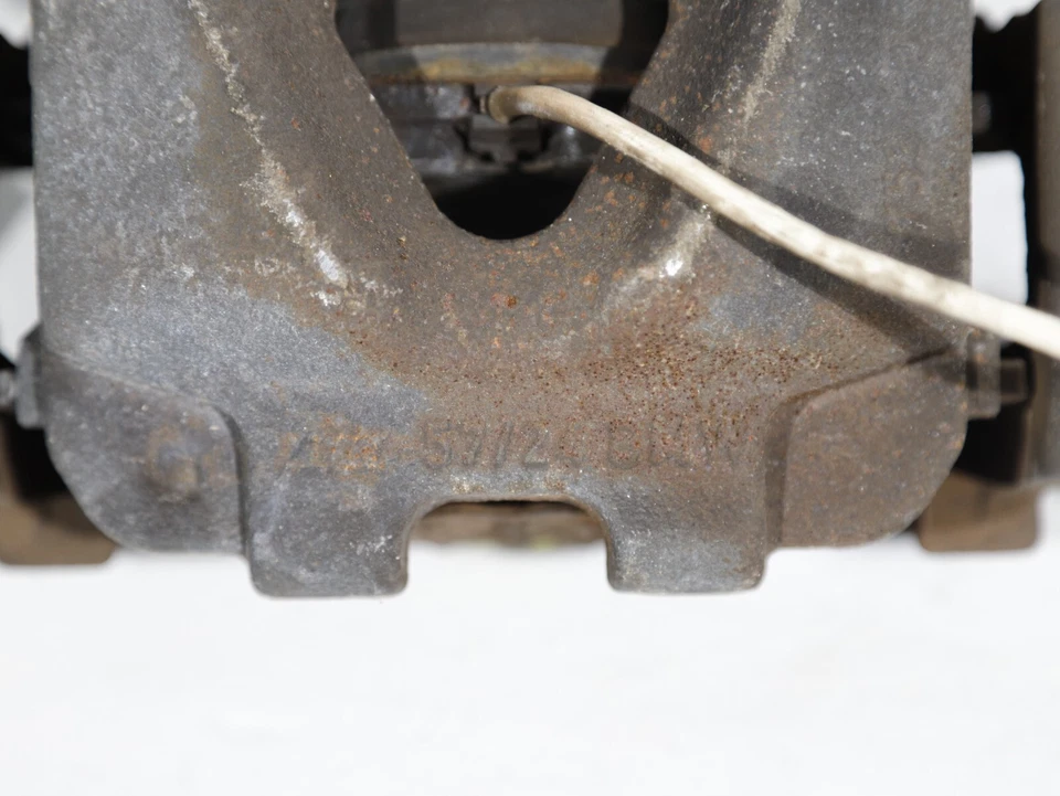 BMW X1 E84 2012-2015 pinza de freno de estacionamiento delantera izquierda lado del conductor OEM 🚗 Foto 2 de 4