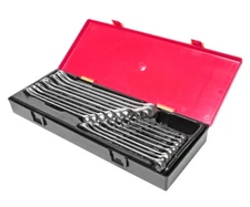 17PCS COMBINATION WRENCH SET BY JTC K6172