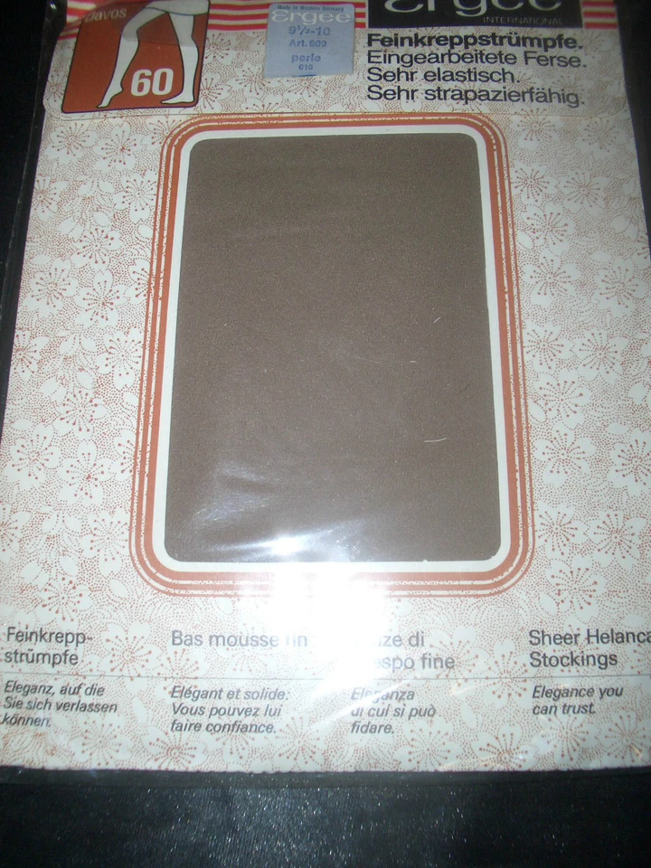 RAR Vintage Ergee 60 den Straps Strümpfe Damenstrümpfe Gr. 9,5-10 perle OVP - Bild 1 von 1