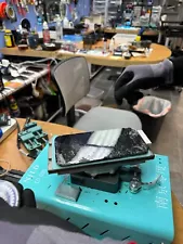 iPhone 16 16Plus 16Pro 16Pro Max Glass Digital & Back Glass Repair Service