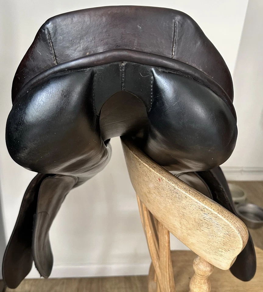 Brown 17.5 Inch Medium Wide GP Lemetex Saddle - Image 3 of 4