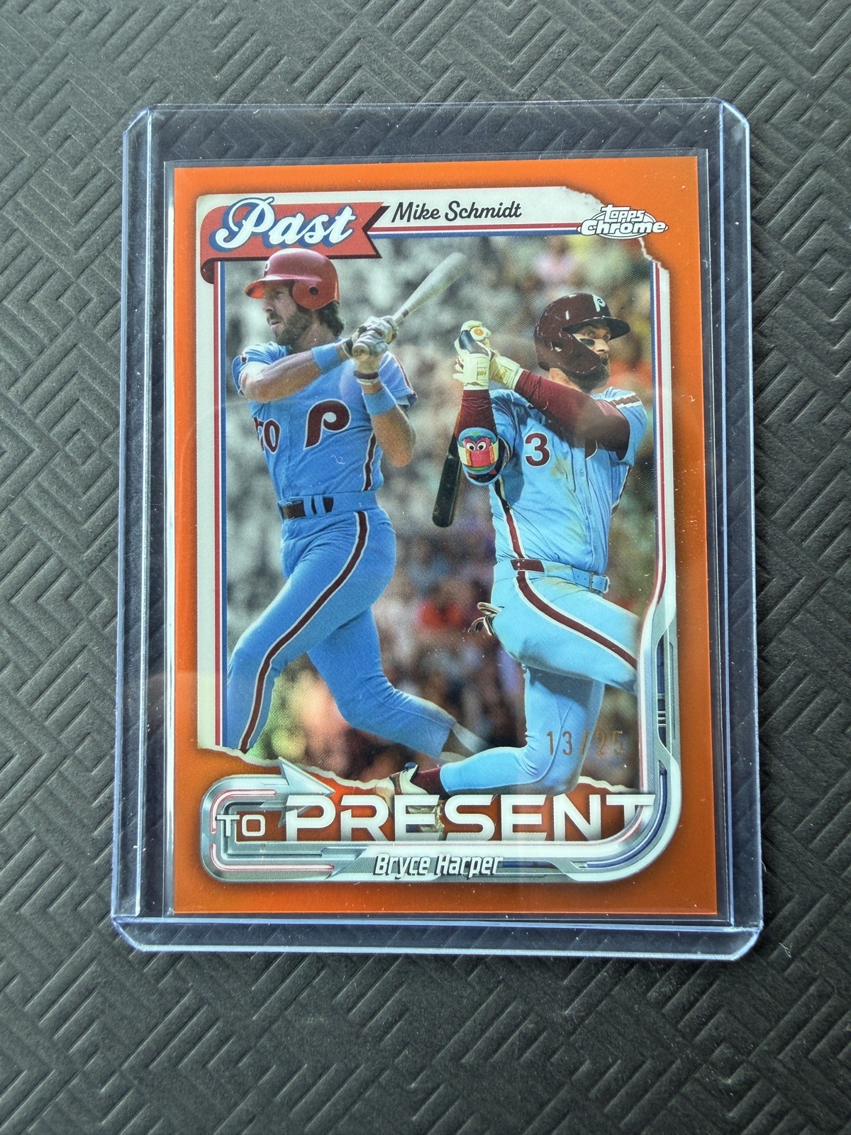Topps Chrome 2026 Mike Schmidt/Bryce Harper Past to Present Orange /25 #PTP-4
