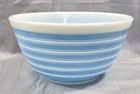 Vintage PYREX Blue Rainbow Stripes #402 1-1/2 qt Mixing Bowl Minty!