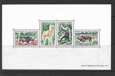IVORY COAST - 1963 IVORY COAST FAUNA SOUVENIR SHEET - SCOTT 210a - MNH