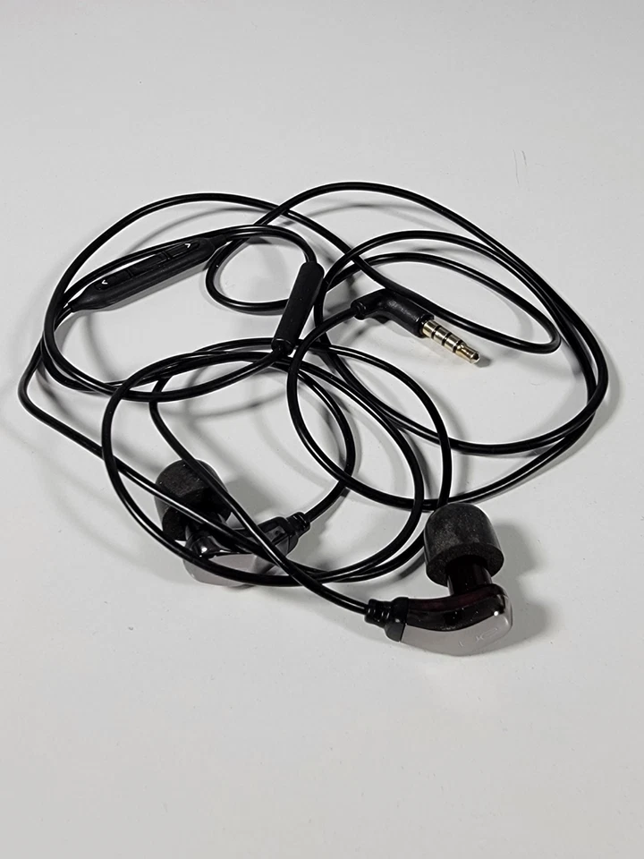 NICE Logitech Ultimate Ears 600vi Noise-Isolating Headset - Image 2 of 4