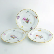 Saxon Flower (1221) by Royal Copenhagen Set of 3 Dessert Pie Plate (1625) WEAR