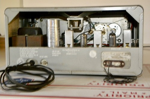 Vintage HALLICRAFTERS S-107 Mark II Shortwave Amateur Ham Radio Receiver ~ Works - Zdjęcie 7 z 11