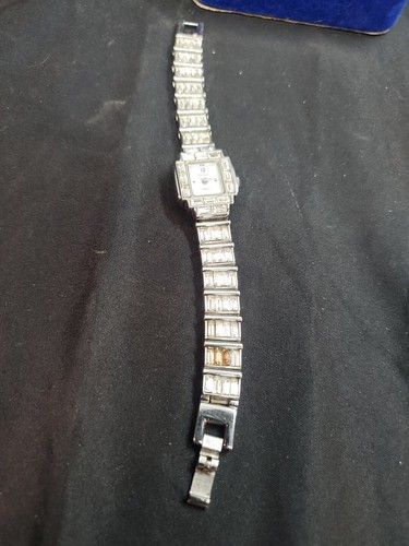Oleg Cassini Uhr mit Swarovski klaren Kristallen, Japan Quarz, Perlmutt - Bild 13 von 23