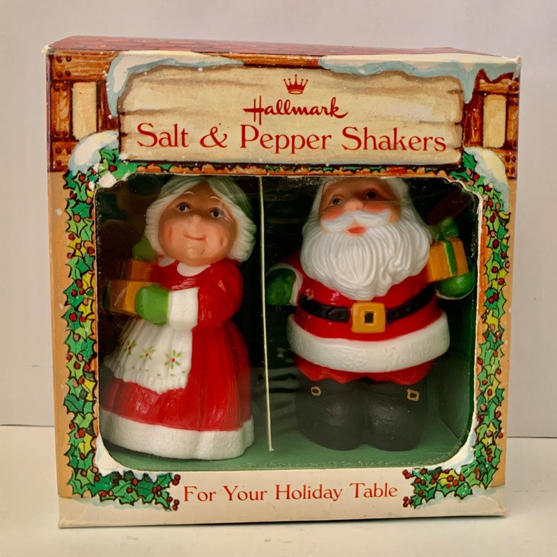 Vintage Hallmark Christmas Salt & Pepper Shakers - Mr. & Mrs. Santa