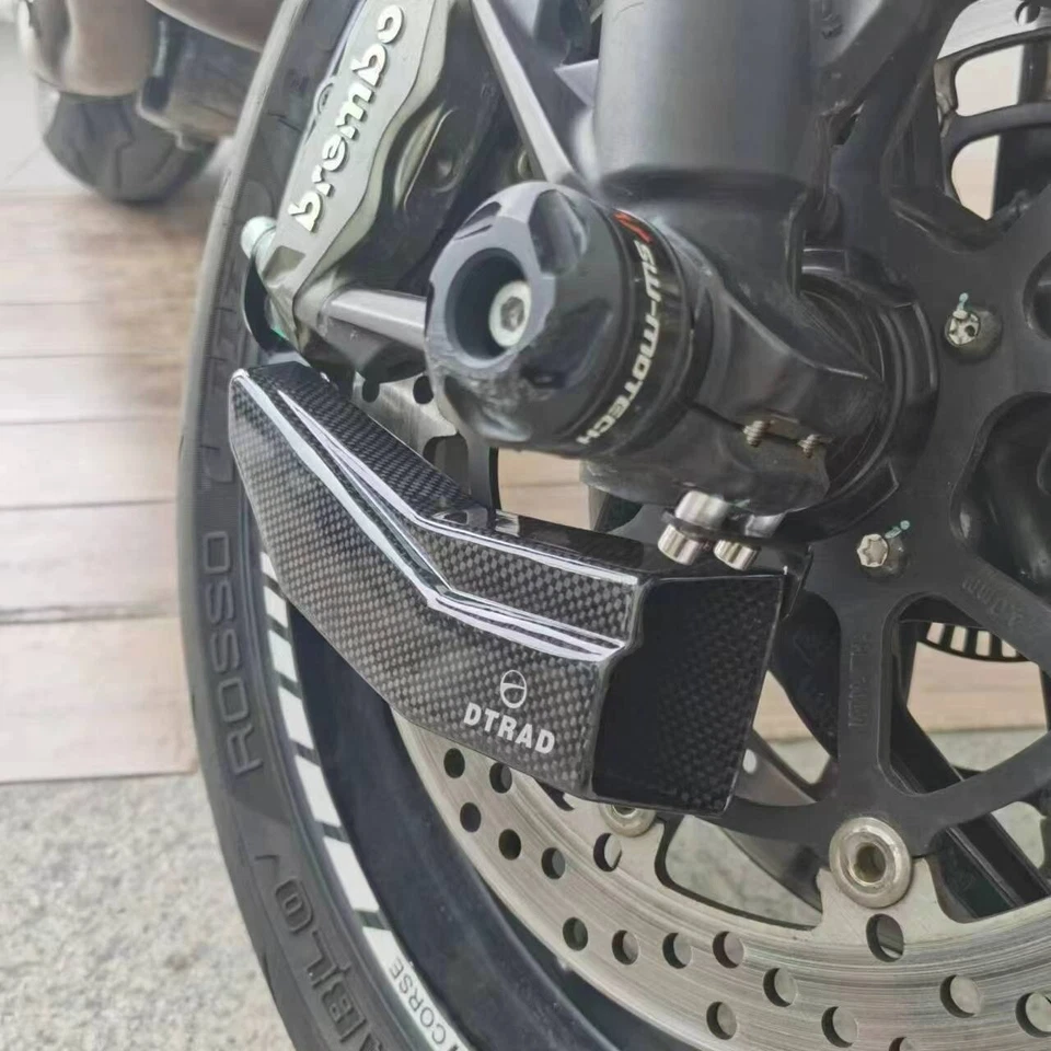 Glossy Carbon Fiber Brake Disc Air Ducts For Ducati Monster 1200 S 2014-2021 Foto 2 de 4