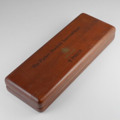 Parker Duofold Marble Red International Fountain Pen M (used) with