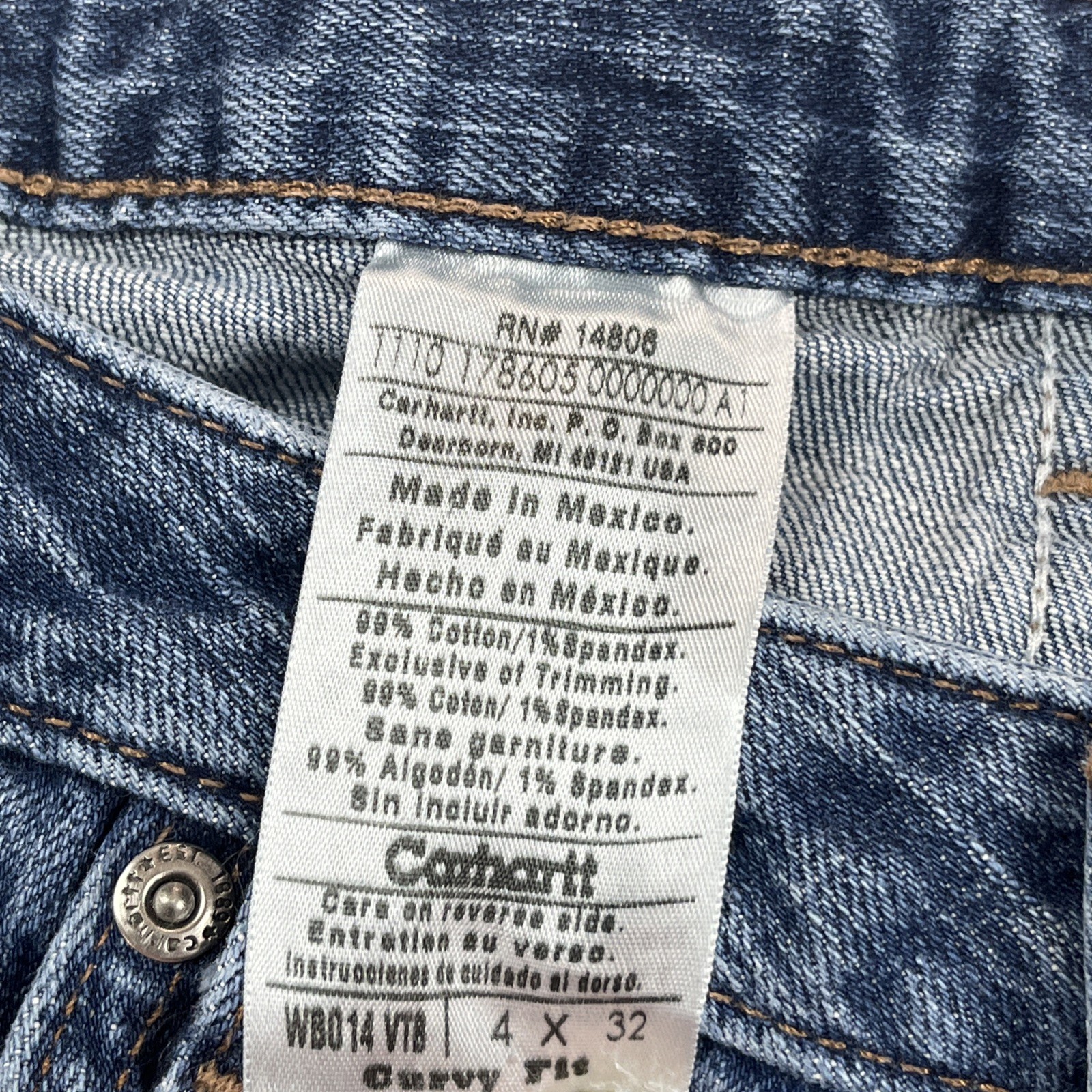 Carhartt Jeans Women's 4x32 Denim Curvy Fit Lightly Distressed Boot Cut thumbnail 3