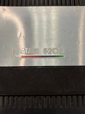 ATARI 5200 w/ Controller & Joystick - Untested - No Power Supply (FLO103795)