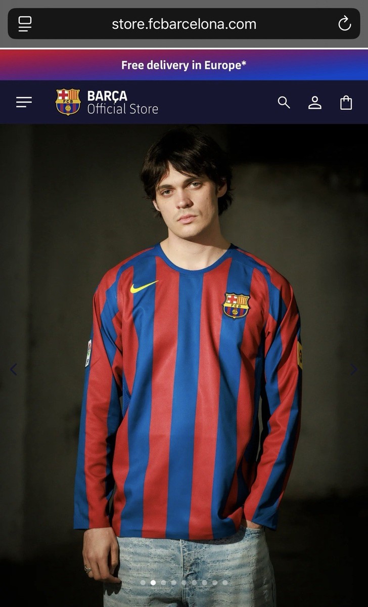 Ronaldinho FC Barcelona Jersey 2005/2006 Home Long Sleeve Retro