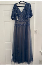 Tadashi Shoji Gown / Maxi Dress - Size 14 - Navy Lace with Nude Lining - NWT